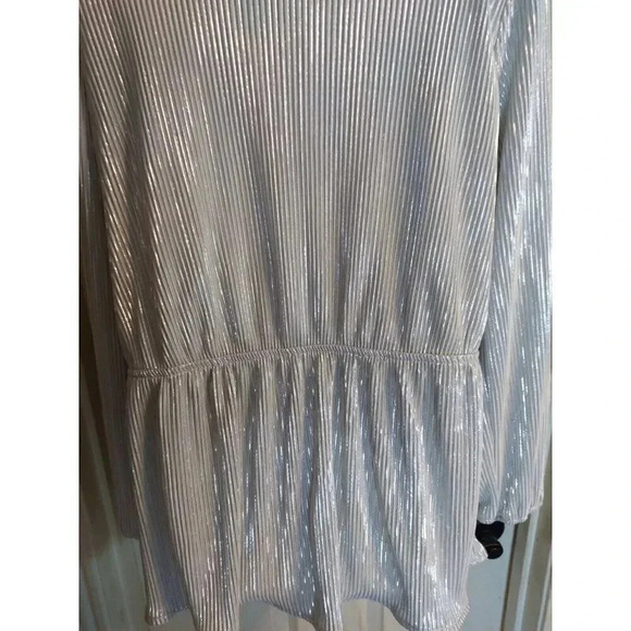Jolie And Joy Top Silver Metalic Thread Elastic Waist Sz 2X - Picture 7 of 10